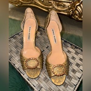 Manolo Blahnik gold heels